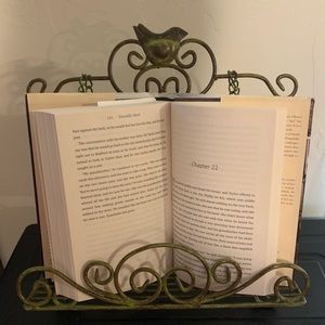 Book stand/wall shelf
